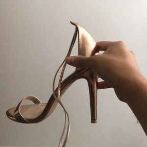 Rose gold heel
